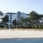 Arkona Strandhotel فندق 4*