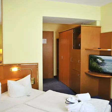 Arkona Strandhotel Hotel 4*