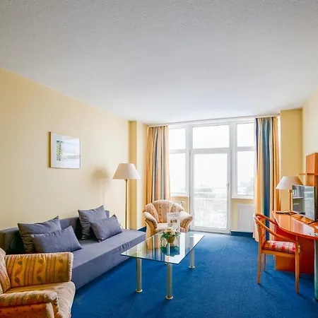 Arkona Strandhotel Отель