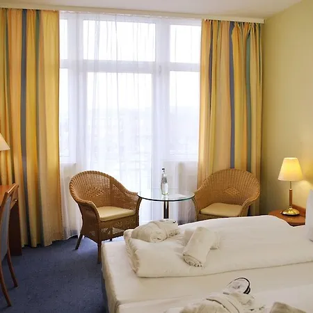 酒店 Arkona Strandhotel 宾茨
