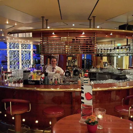 فندق Arkona Strandhotel بينز
