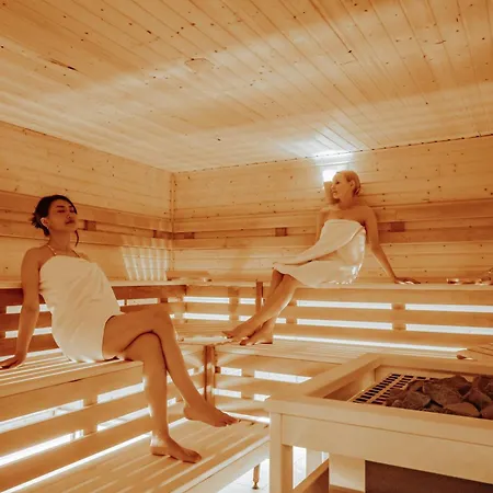 Arkona Strandhotel Остзебад Бинц