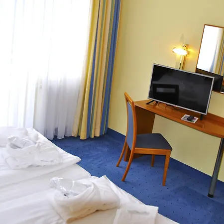 Arkona Strandhotel Hotel 4*