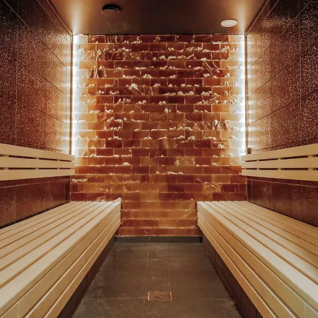 Hotel Arkona Strandhotel 4*