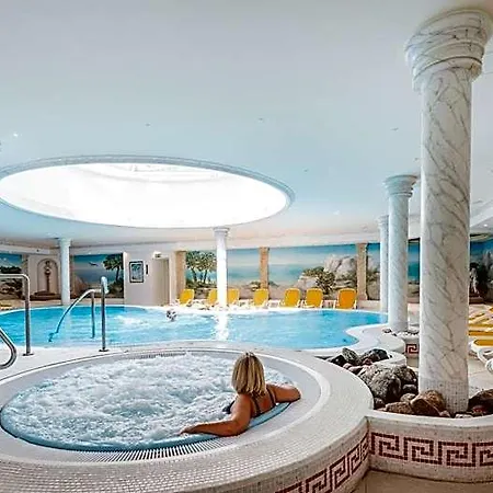 Arkona Strandhotel Hotel
