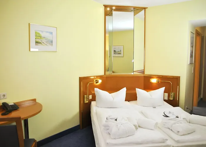 Arkona Strandhotel Отель