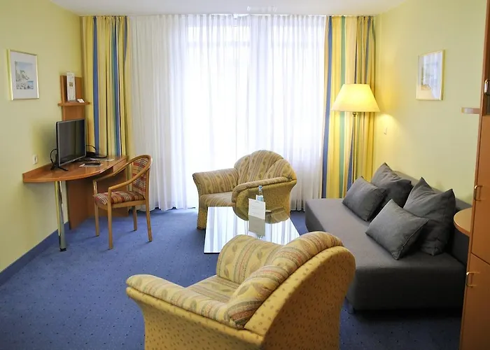 Arkona Strandhotel Остзебад Бинц