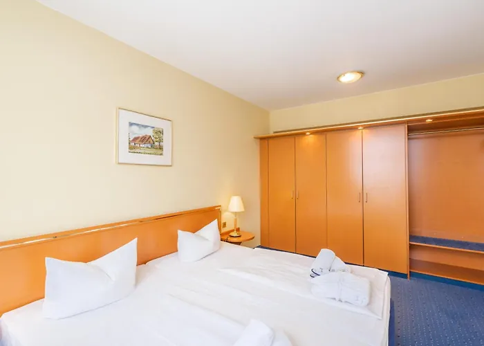 Arkona Strandhotel 4*