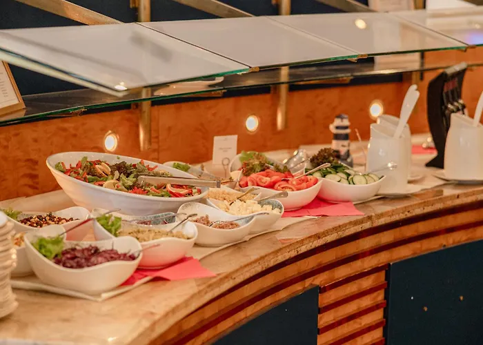 Arkona Strandhotel 4* Остзебад Бинц